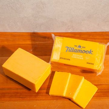 Tillamook Medium Cheddar Cheese - 16 oz