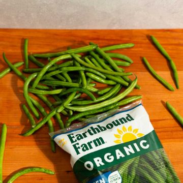 Earthbound Farm Organic Green Beans - 12 oz