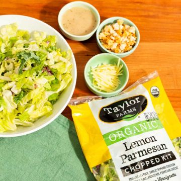 Taylor Farms Organic Lemon Parmesan Chopped Salad Kit - 8.8 oz